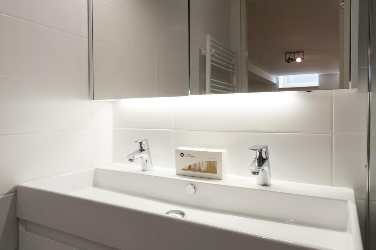 Clean And Modern Nassau Canal Apartment 암스테르담 외부 사진